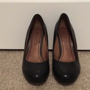 Women’s Aldo heels